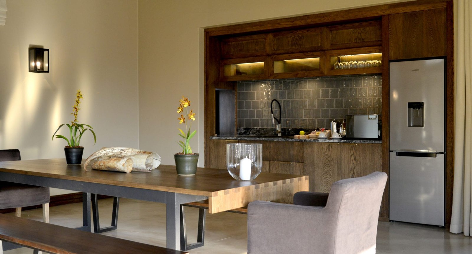1000126612 Saam Villa