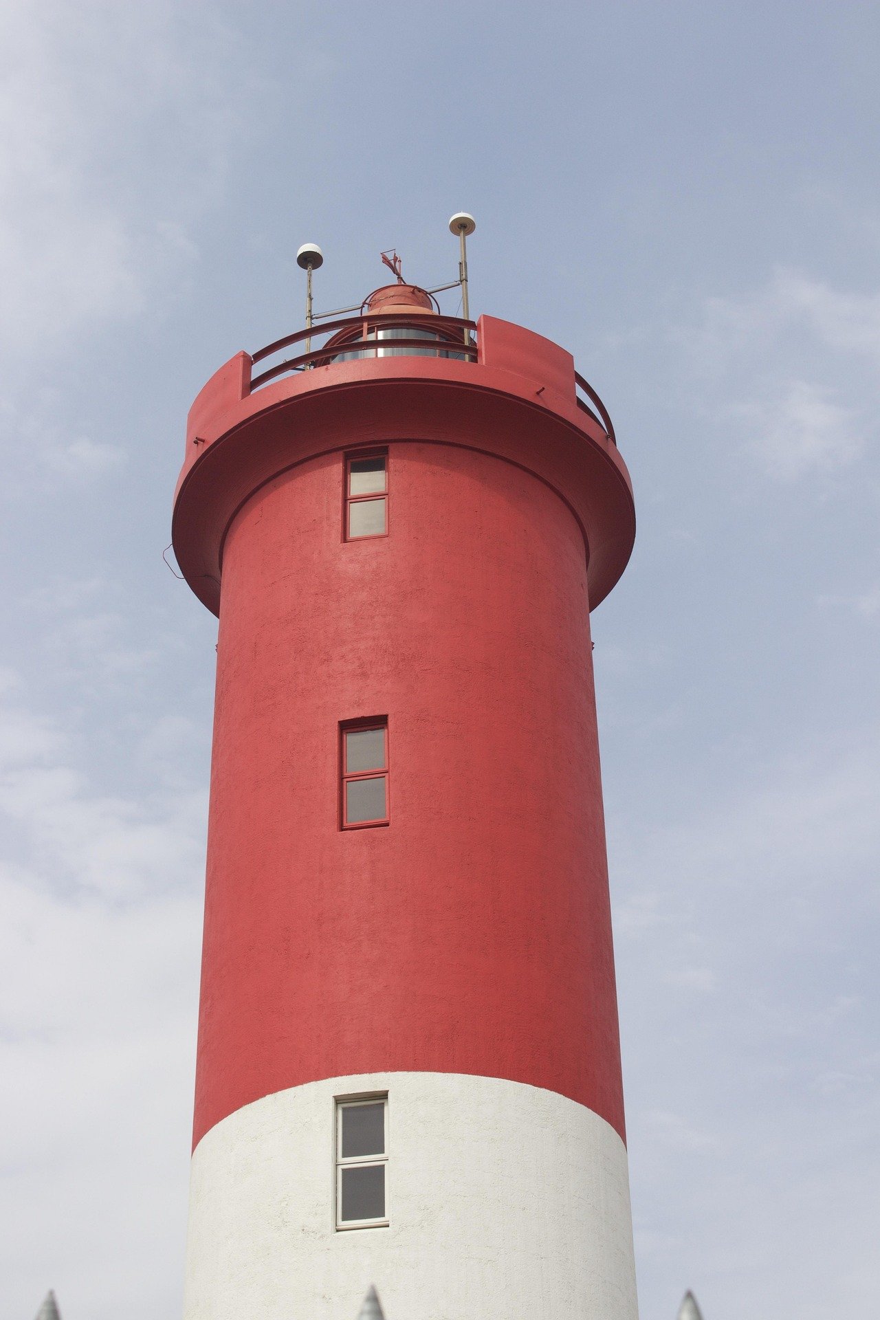 vix24-lighthouse-1889687_1920
