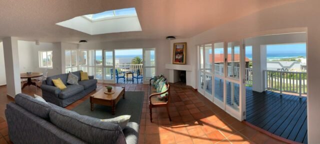 SOUTHERN CROSS BEACH HOUSE
