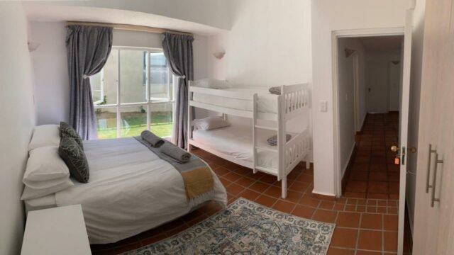 SOUTHERN CROSS BEACH HOUSE
