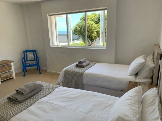 SOUTHERN CROSS BEACH HOUSE