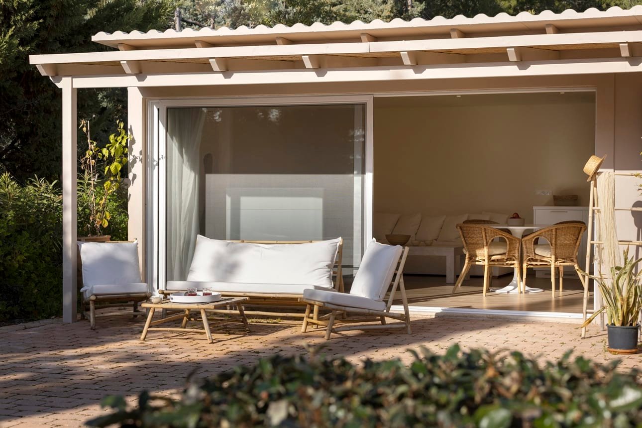 NEYSA VILLA