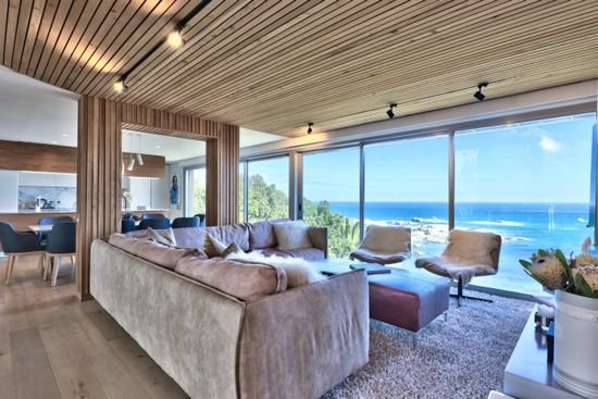 VILLA SENSUEL.